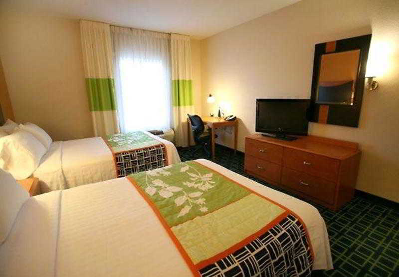 Fairfield Inn And Suites By Marriott Lakeland Plant City Eksteriør bilde